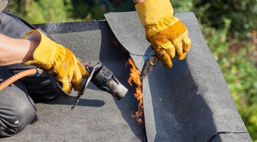 Professional New roof installation in Pecatonica, IL